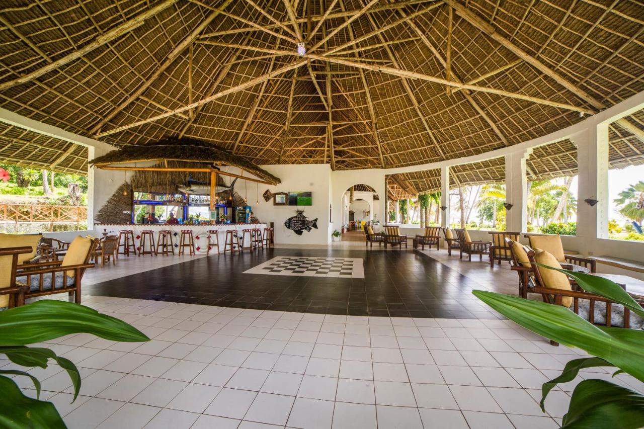 אורואה Antonio Beach Tree House Hotel & Spa מראה חיצוני תמונה